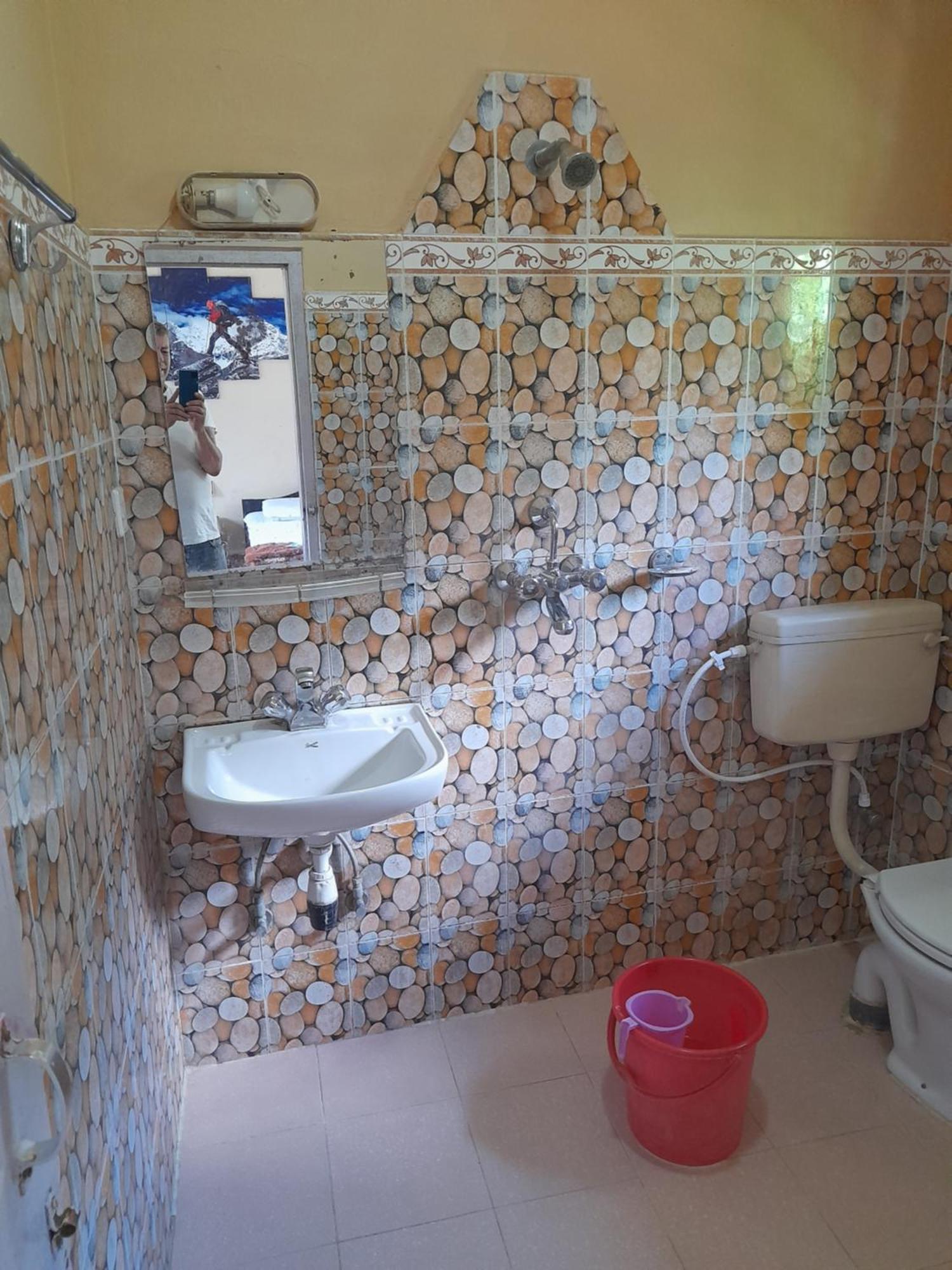 Hotel New Elia Pokhara Extérieur photo